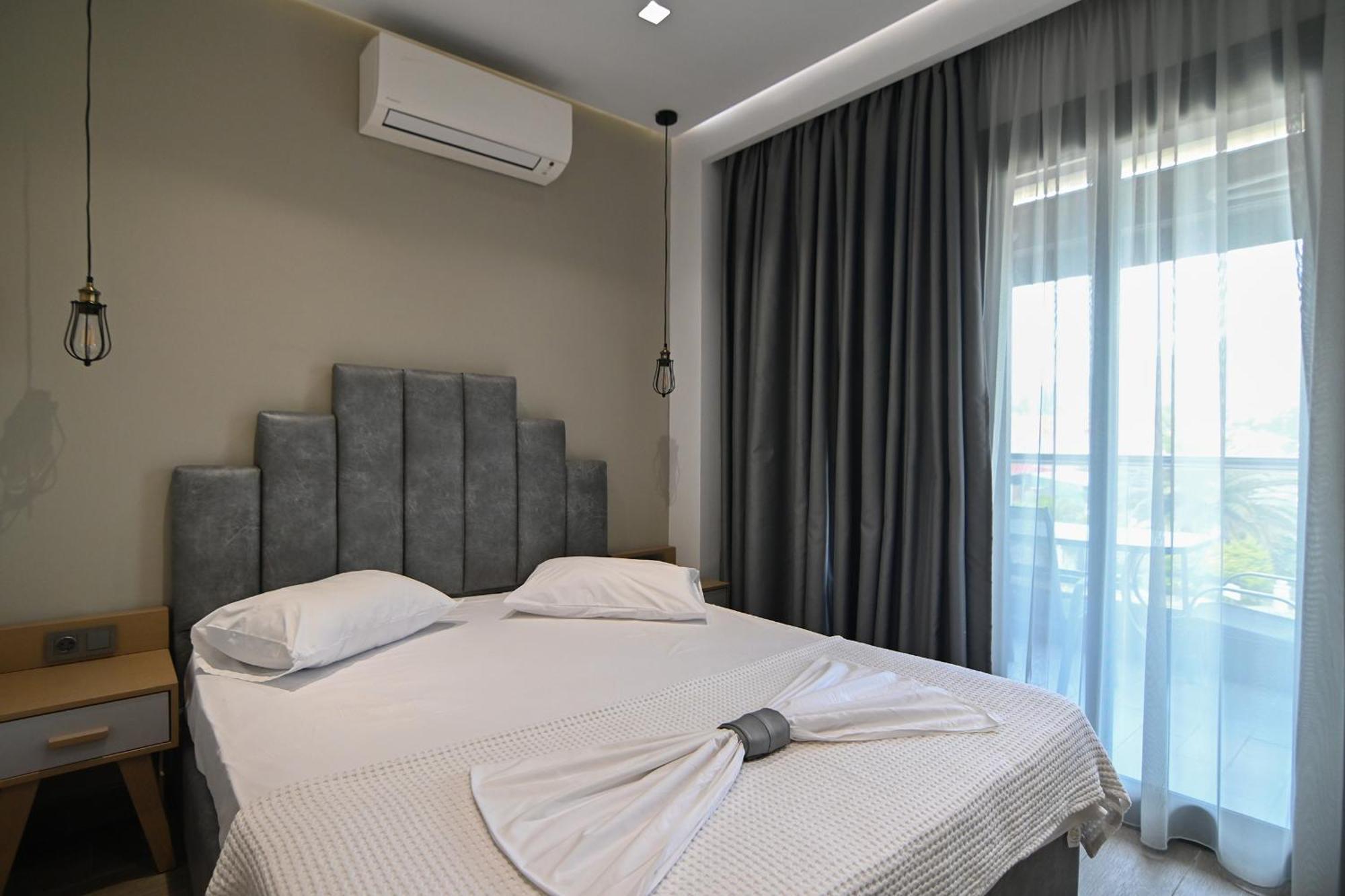 Amalia Rooms Sea View Nea Vrasna Luaran gambar