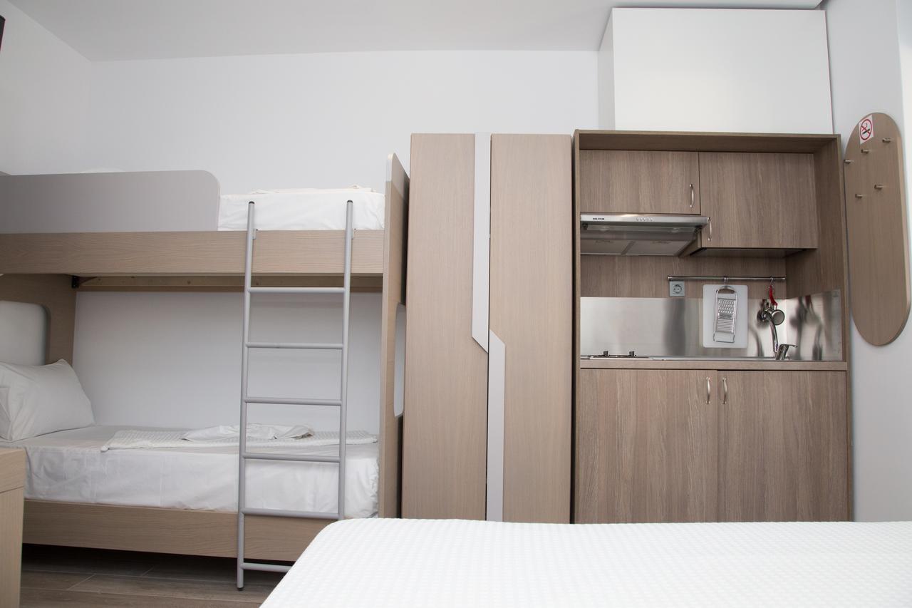 Amalia Rooms Sea View Nea Vrasna Luaran gambar