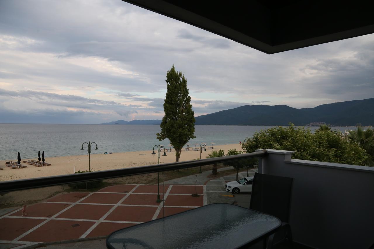 Amalia Rooms Sea View Nea Vrasna Luaran gambar